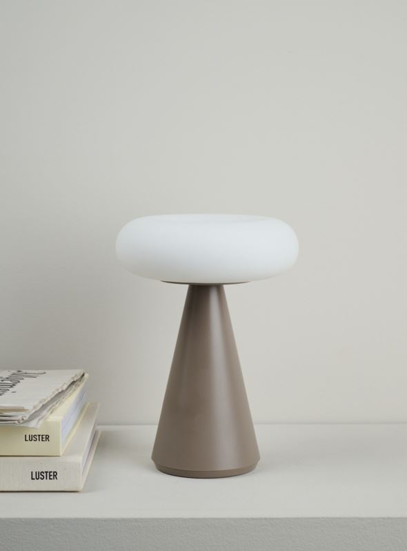 Led laualamp hele pruun - 2