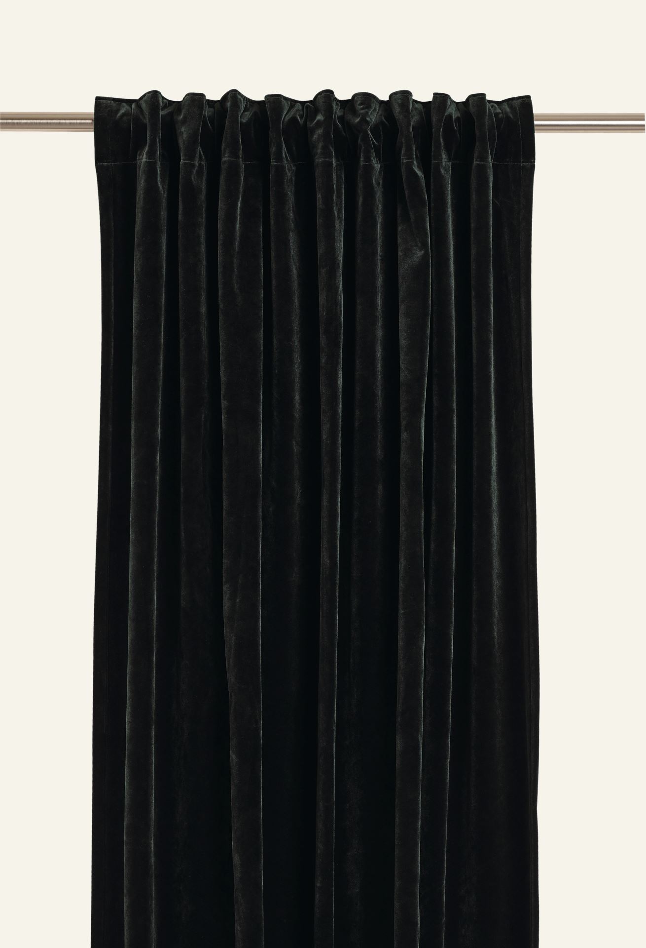 Kardin tumeroheline - 2