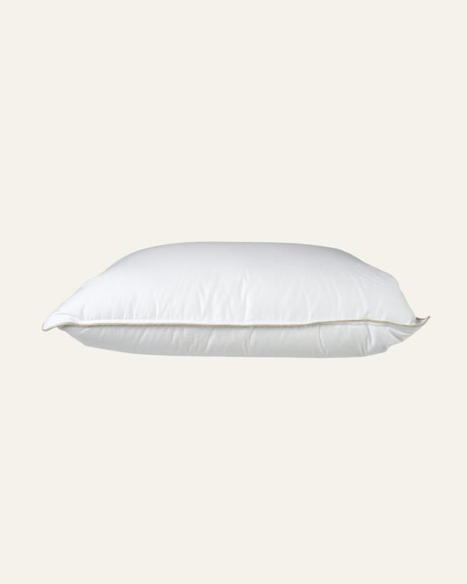 Keskmise kõrgusega udusulepadi valge - 50x60 cm valge - 1