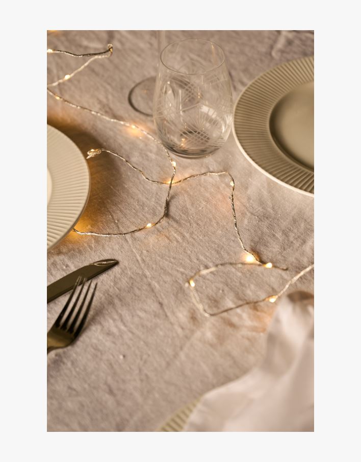 Led-tulukesed hõbedane - 390 cm hõbedane - 1