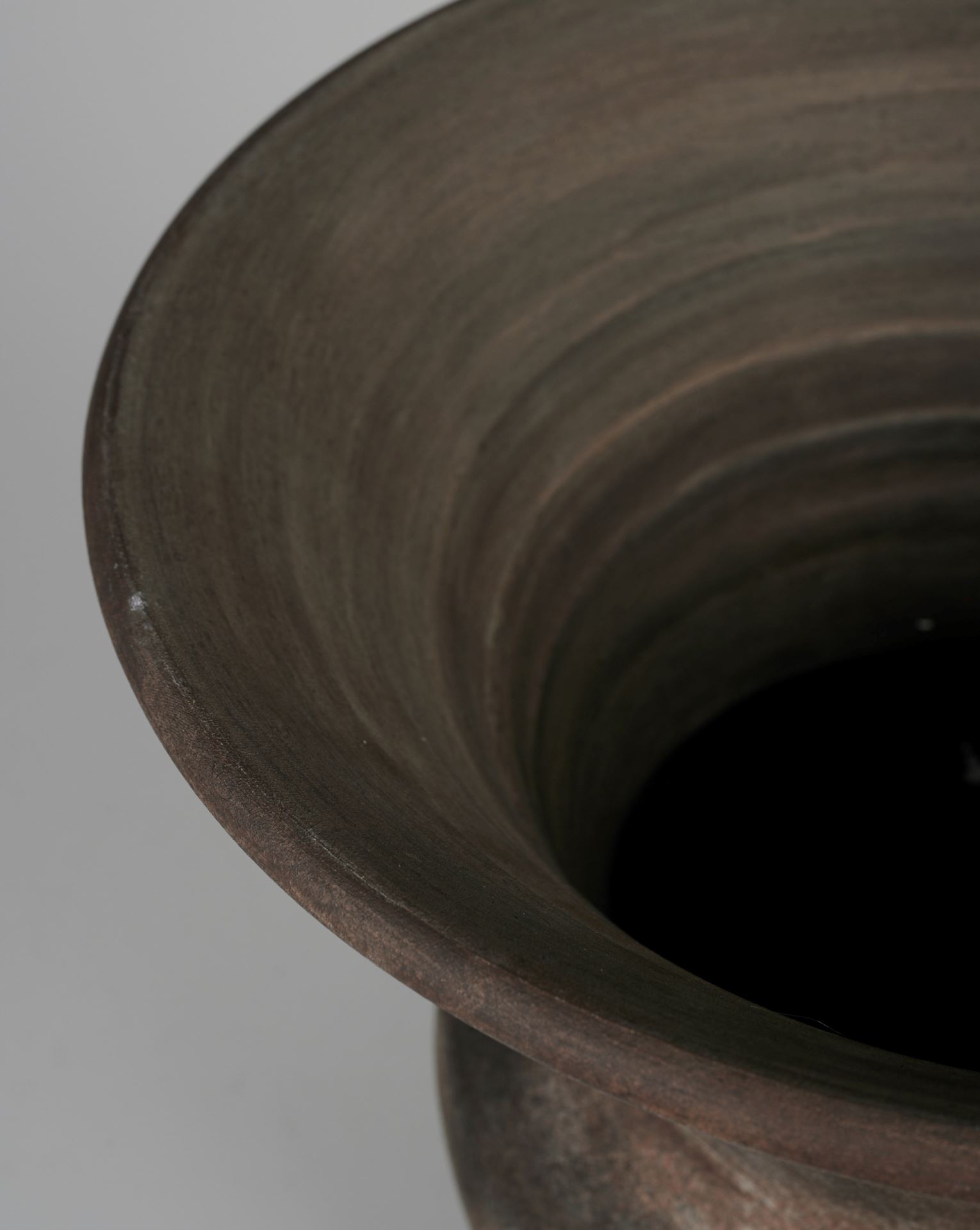 Vaas pruun - 4