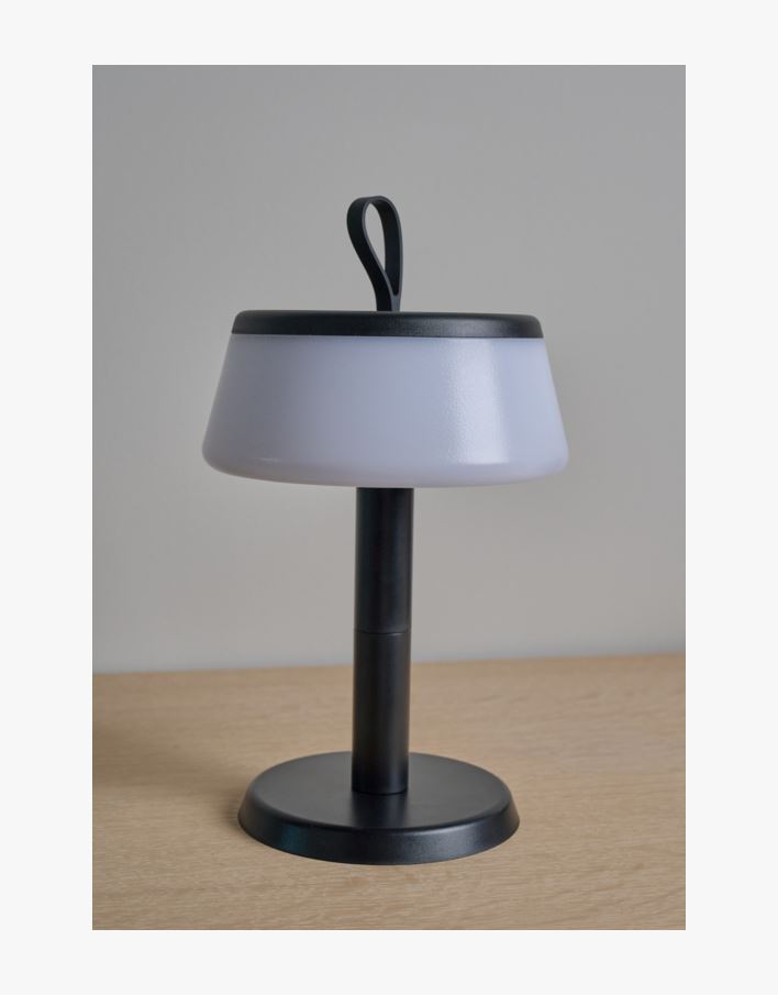 Led-lamp must - 22,9 cm ø14,2 must - 1