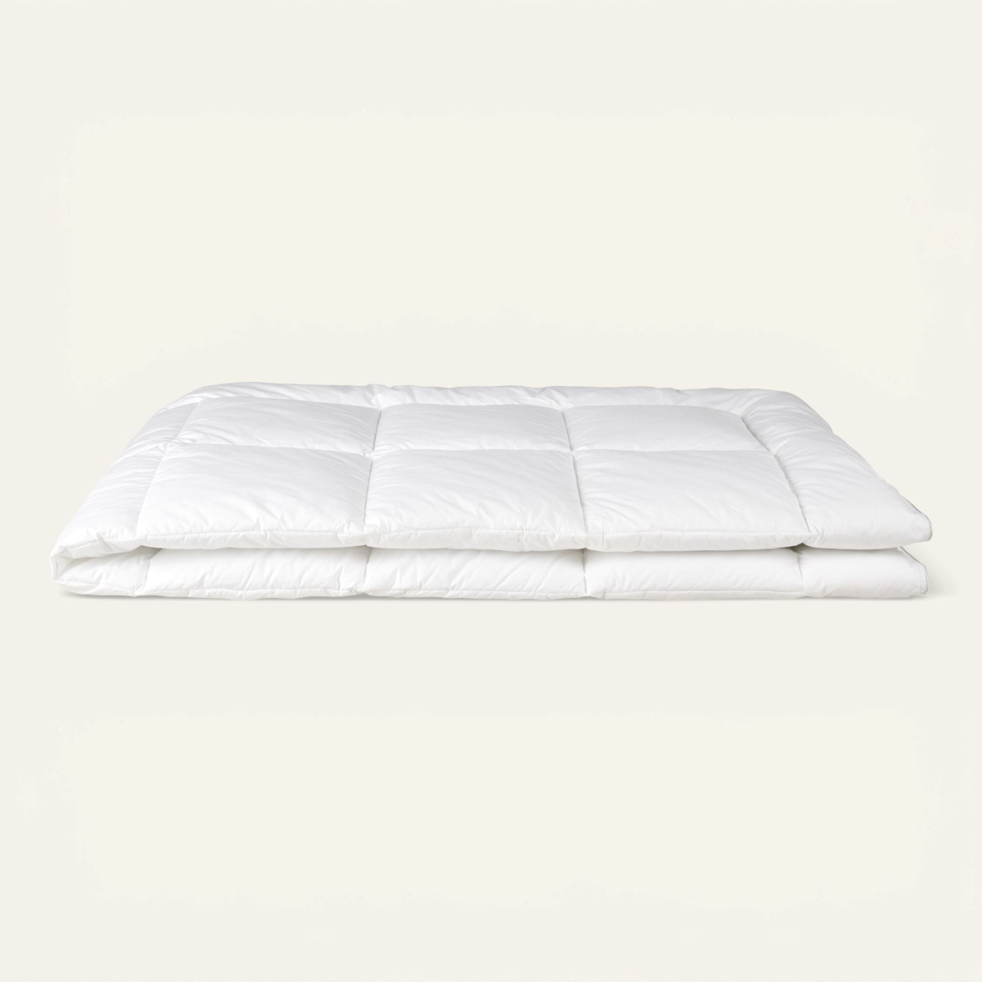 Soe sünteetiline tekk valge - 150x210 cm valge - 1